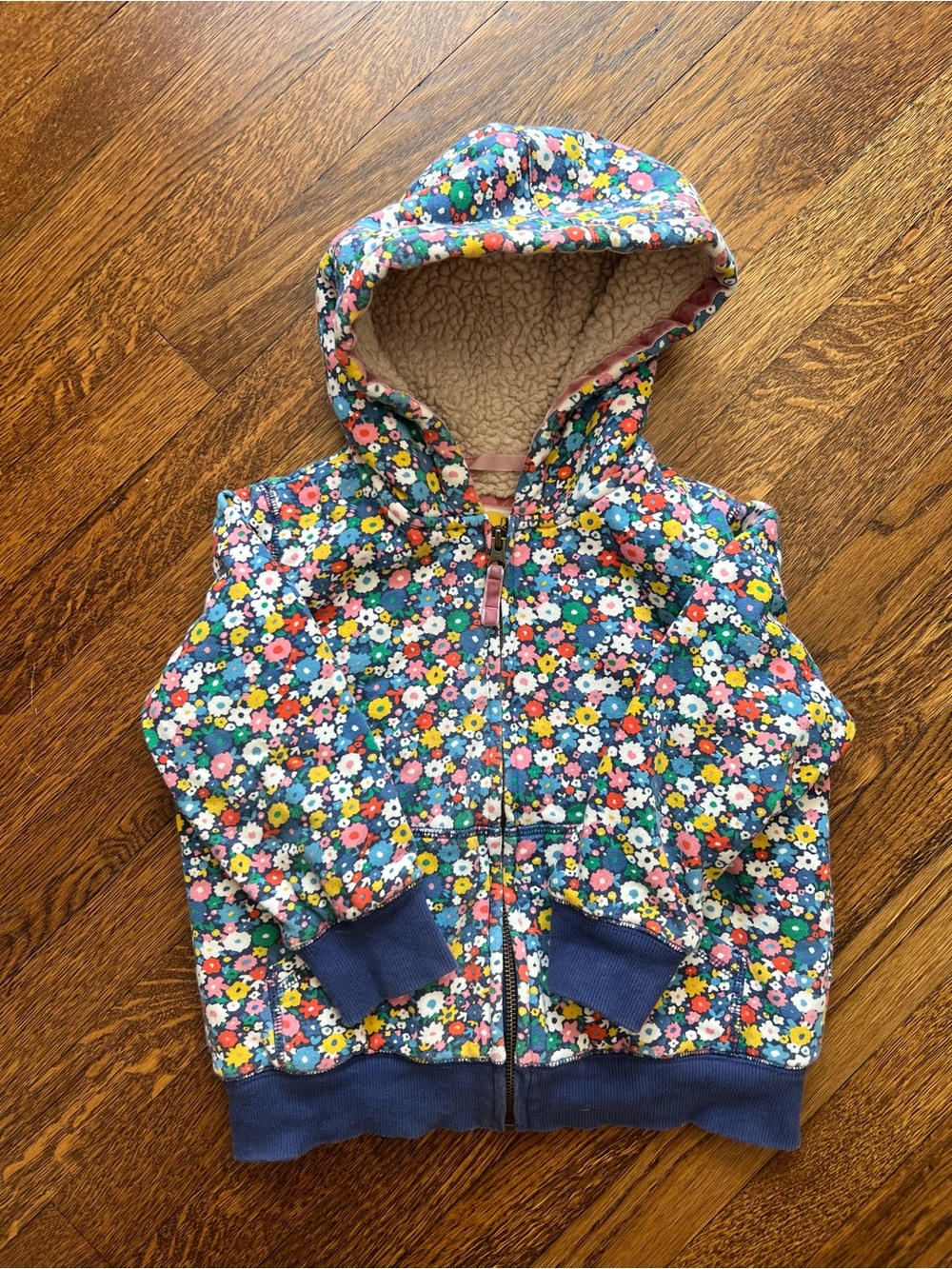 Mini Boden Sherpa lined hoodie